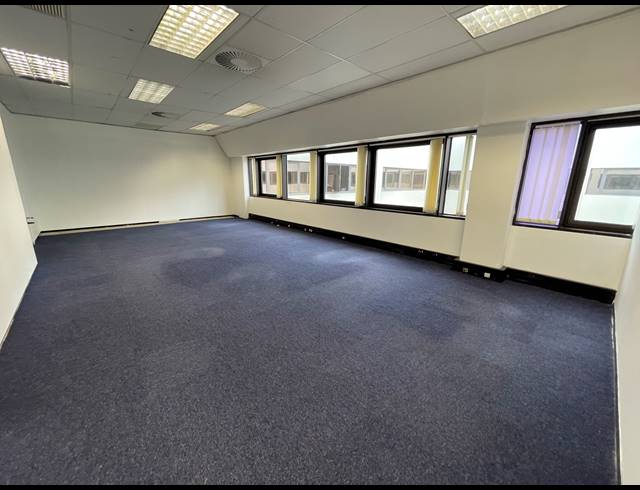 250M² OFFICE TO LET IN KILLARNEY